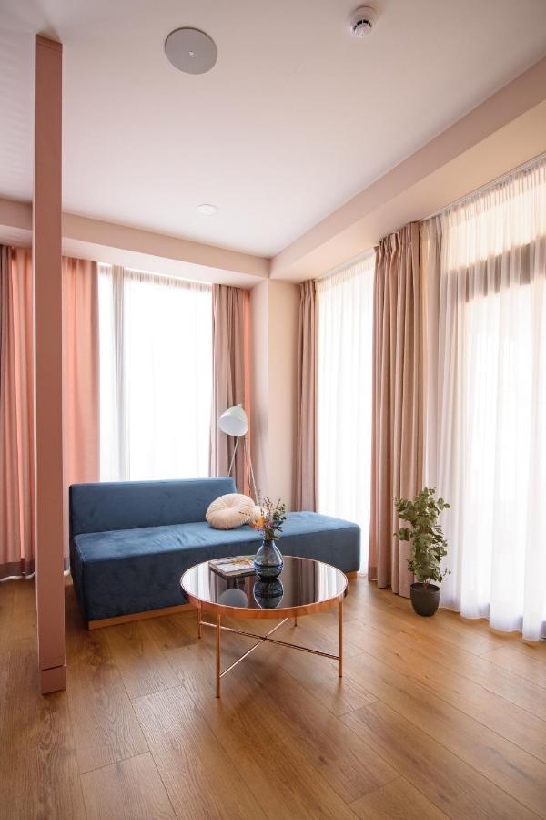Vila Sarisa Deva Luaran gambar